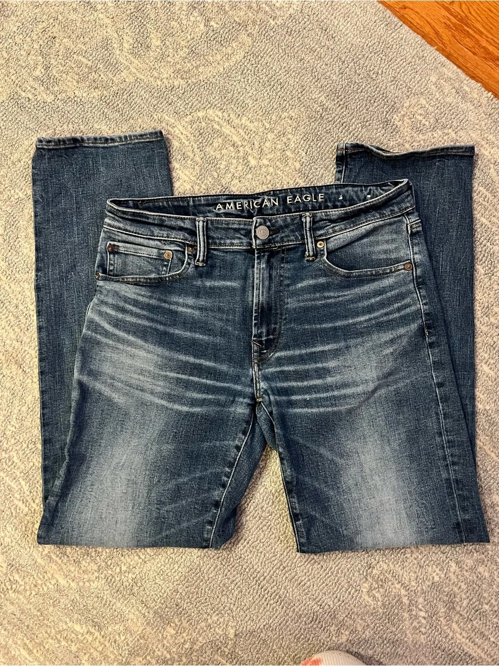 American Eagle Light Wash Denim Jeans